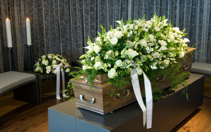 Guide pour choisir le bon cercueil pour un rapatriement : ce que vous devez savoir