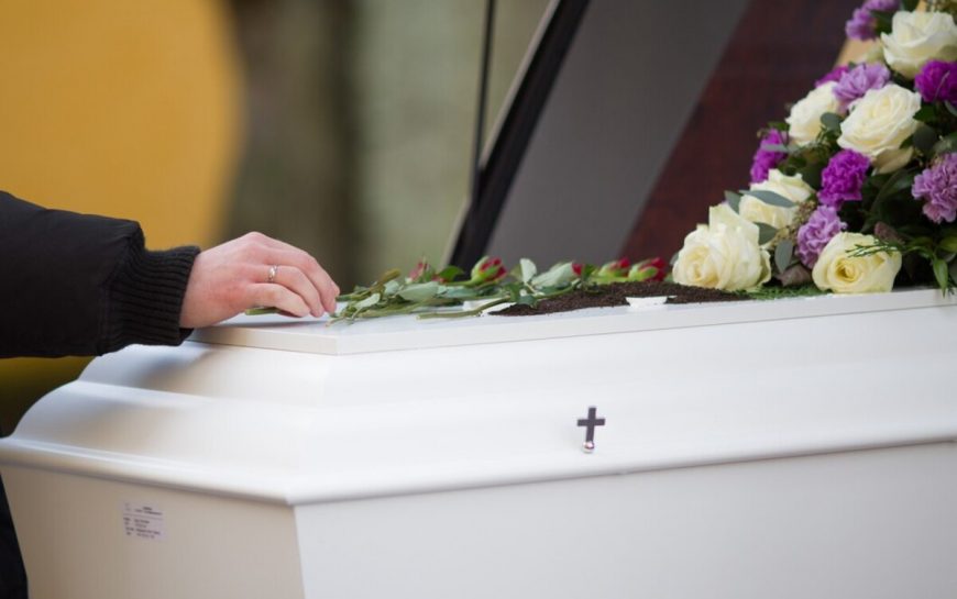 Critères à prendre en compte lors du choix d’une urne funéraire